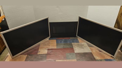 Cevaton S6 156 Laptop Triple Screen Extender with both screens.