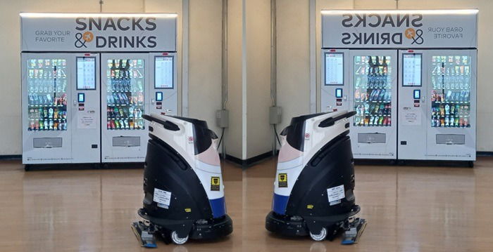 Flipping an image on Google Chrome horizontally with keyboard shortcut "H."