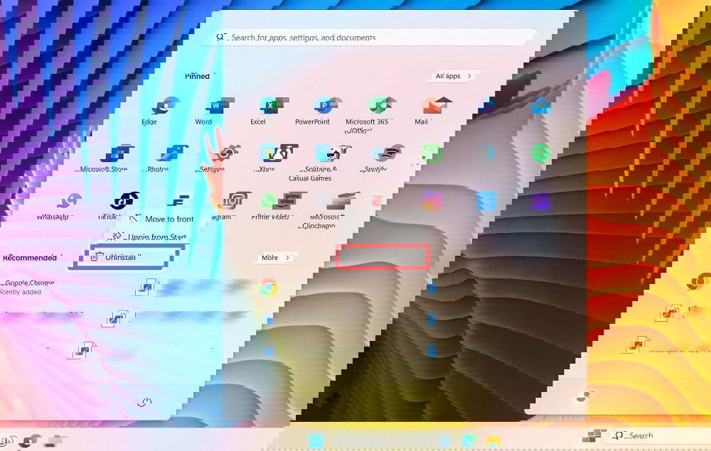 Right-clicking on "Uninstall" app in Start menu.