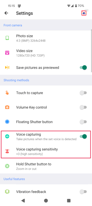 Turning on "Voice capturing" and viewing "Voice capturing sensitivity" options in Fast Snap app.